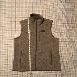 Patagonia sleeve less zip up fleece size XL